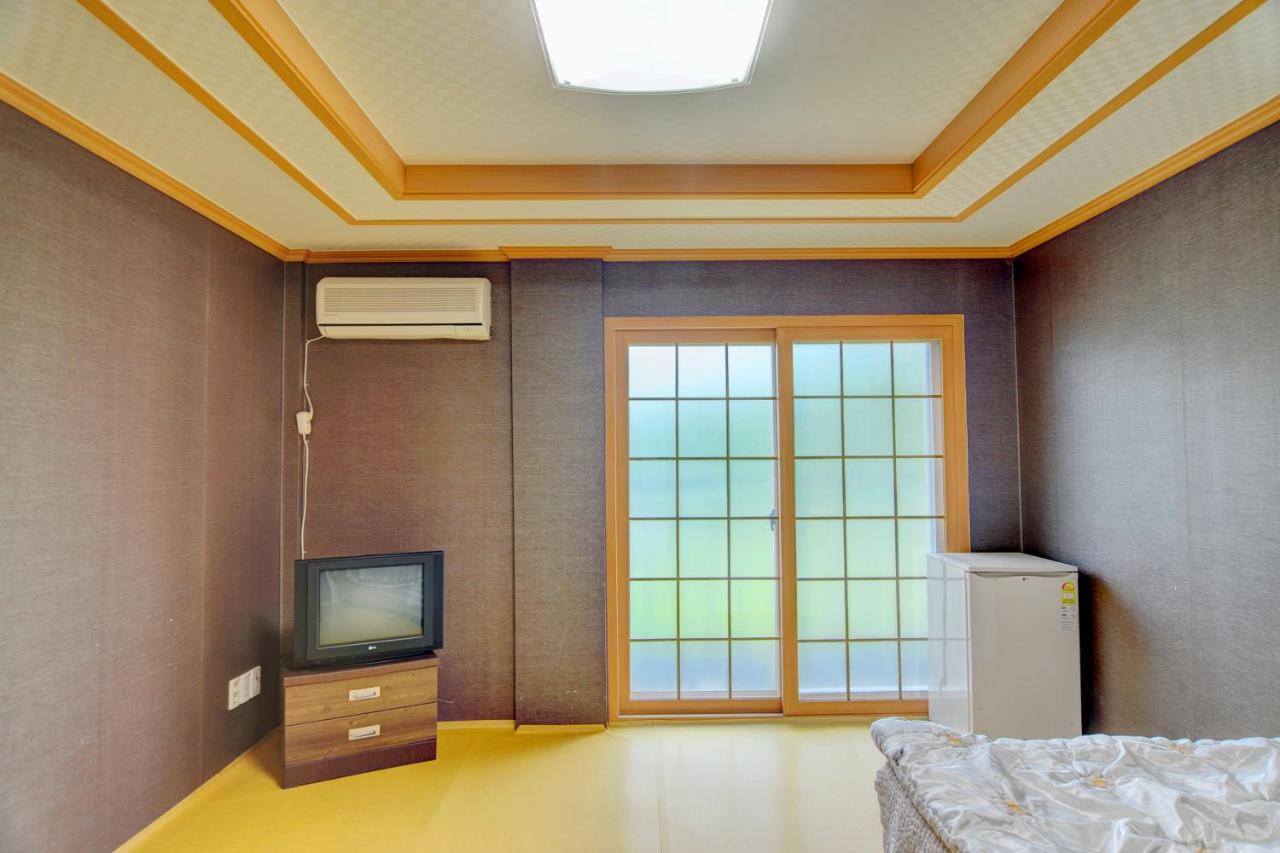 Sungbo Youth Hostel Mungyeong Dış mekan fotoğraf