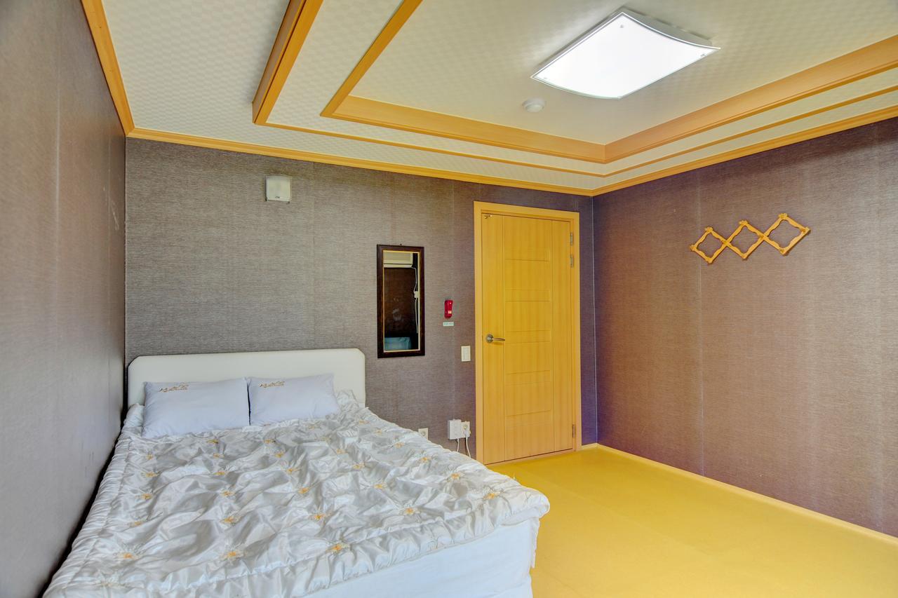 Sungbo Youth Hostel Mungyeong Dış mekan fotoğraf