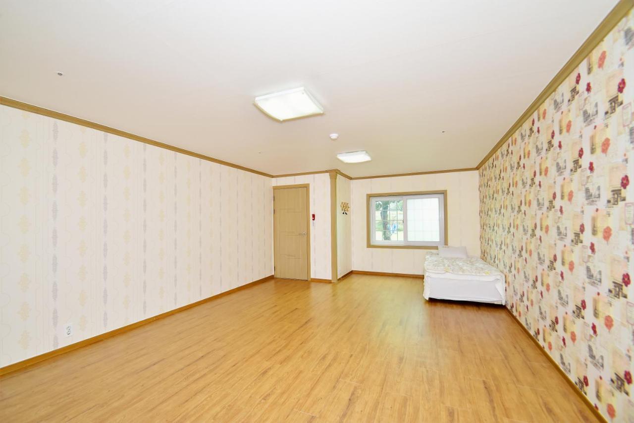 Sungbo Youth Hostel Mungyeong Dış mekan fotoğraf